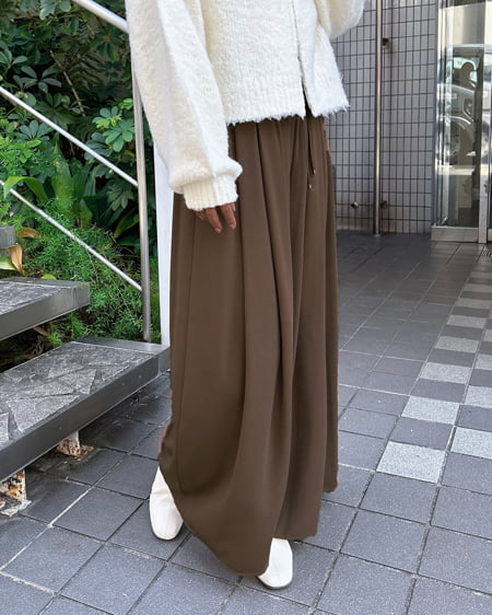INGNI(イング) 厚地ジョーゼットイージースカンツ ブラウン