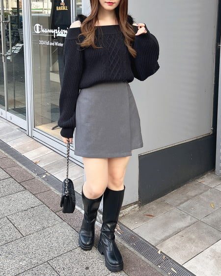 INGNI（イング） 肩ファーオフショルケーブルニット ｸﾛ