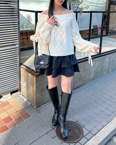 INGNI（イング） 袖リボンオフショルケーブルニット ｵﾌﾎﾜｲﾄ
