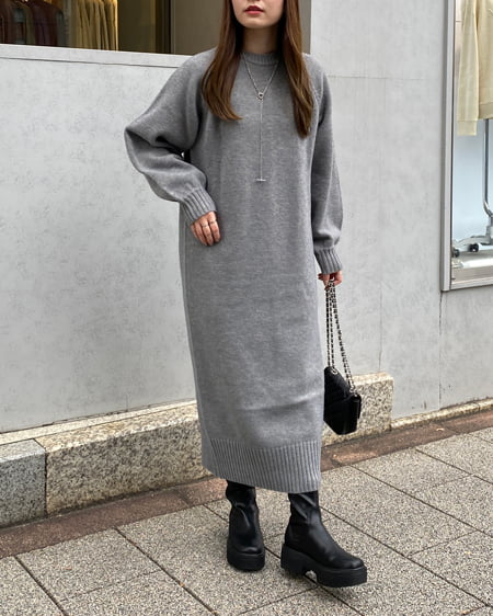 INGNI(イング) モックネックBackスリットニットワンピース グレー