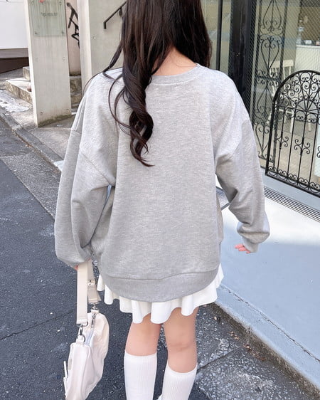 INGNI(イング) リボンモチーフロゴスウェットチュニック グレー/オフホワイト