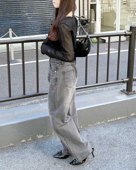INGNI（イング） オーロララインストーン付デニムパンツ ｸﾞﾚｰ