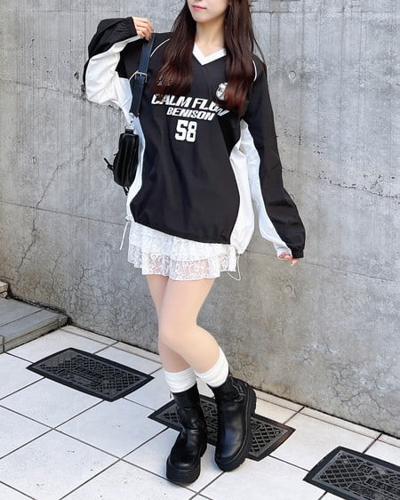 INGNI(イング) ナイロンチュニックトップス クロ