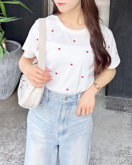 INGNI（イング） ハート刺繍Tシャツ ｵﾌﾎﾜｲﾄ/ｱｶ