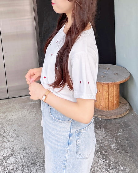 INGNI（イング） ハート刺繍Tシャツ ｵﾌﾎﾜｲﾄ/ｱｶ