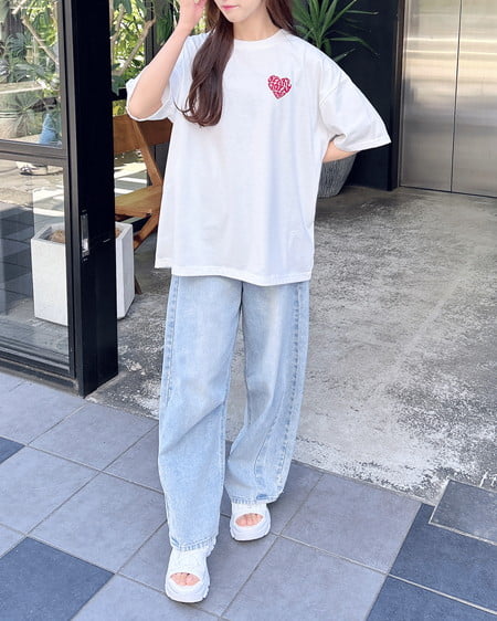 INGNI（イング） Backハート貼付チュニックTシャツ ｵﾌﾎﾜｲﾄ/ｱｶ