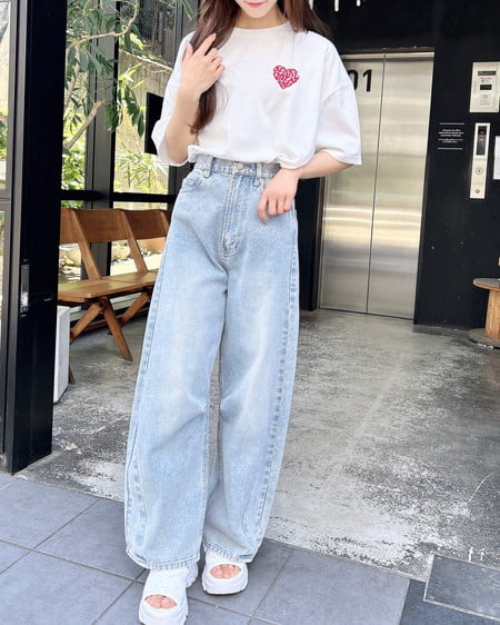 INGNI（イング） Backハート貼付チュニックTシャツ ｵﾌﾎﾜｲﾄ/ｱｶ