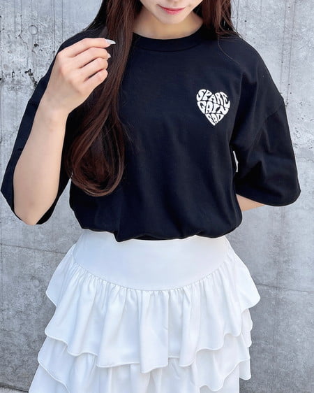 INGNI（イング） Backハート貼付チュニックTシャツ ｸﾛ/ｵﾌﾎﾜｲﾄ