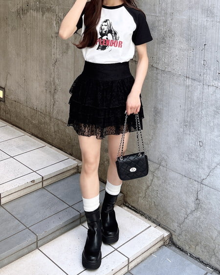 INGNI（イング） ガールロゴTシャツ ｵﾌﾎﾜｲﾄ/ｸﾛ