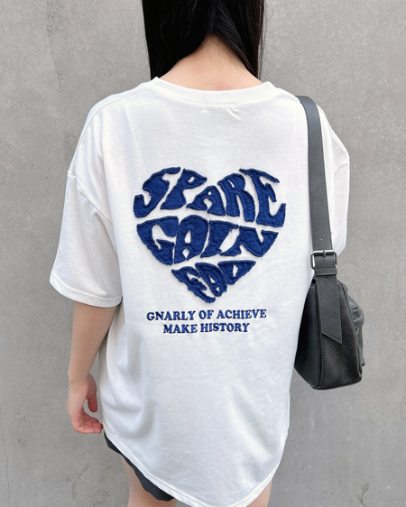 INGNI（イング） Backハート貼付チュニックTシャツ ｵﾌﾎﾜｲﾄ/ﾌﾞﾙｰ