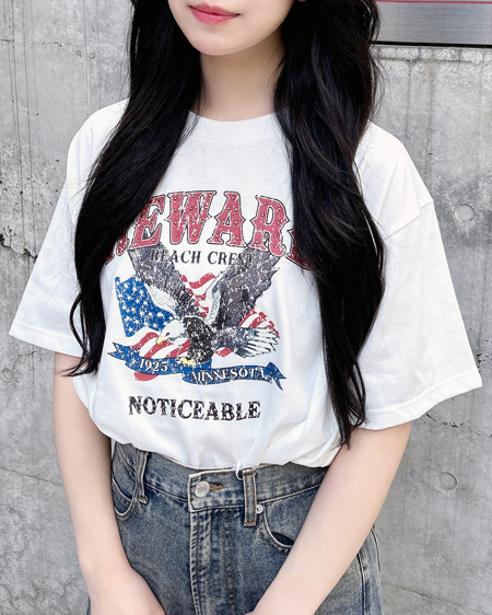 INGNI（イング） スタッズ付イーグルロゴTシャツ ｵﾌﾎﾜｲﾄ