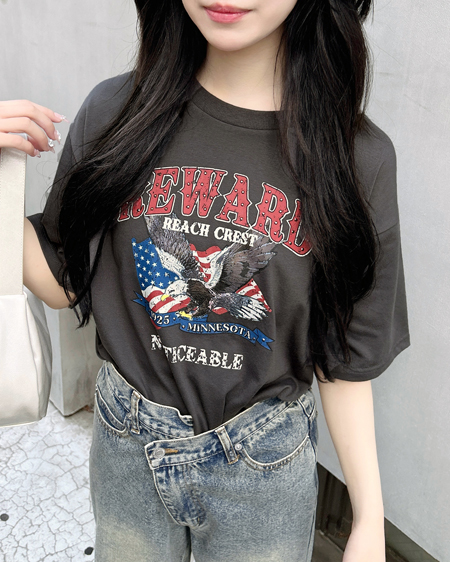 INGNI（イング） スタッズ付イーグルロゴTシャツ ｽﾐｸﾛ