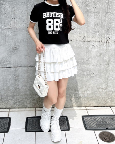 INGNI（イング） ナンバリングリンガーTシャツ ｸﾛ/ｵﾌﾎﾜｲﾄ