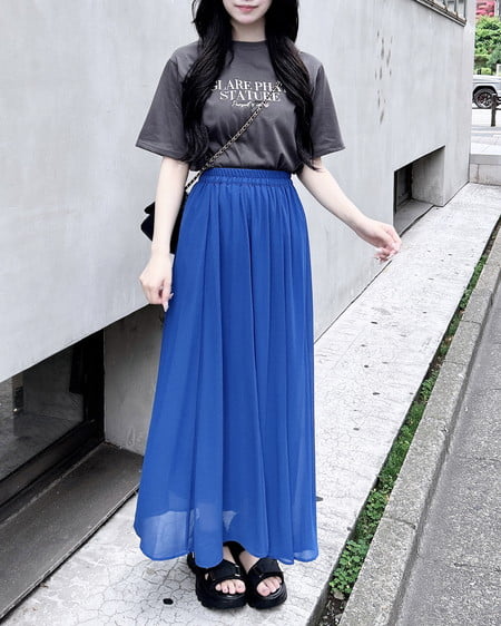 INGNI（イング） シンプルロゴTシャツ ﾁｬｺｰﾙｸﾞﾚｰ/ｵﾌﾎﾜｲﾄ