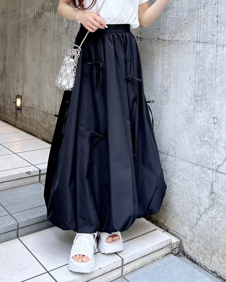 リボン付バルーンスカート（ＯＵＴＬＥＴ）