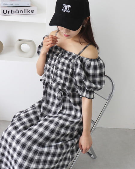 【WEB限定】ドロストブラウス＋キャミワンピース／セットアップ