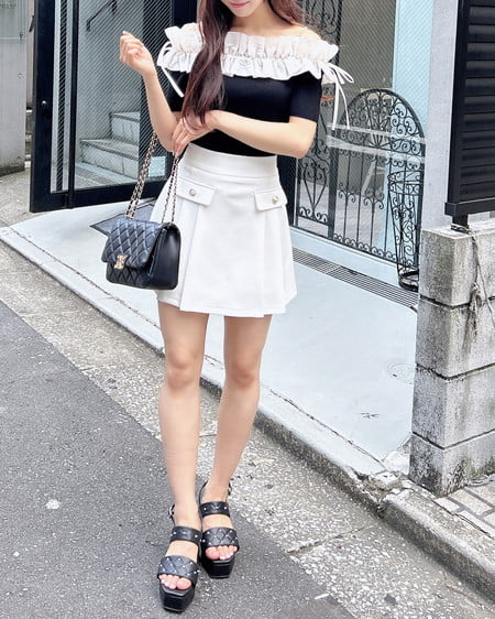 250605043
