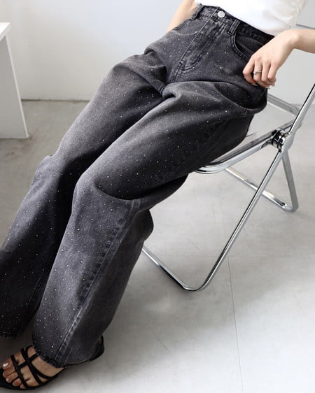 INGNI（イング） オーロララインストーン付デニムパンツ ｸﾞﾚｰ