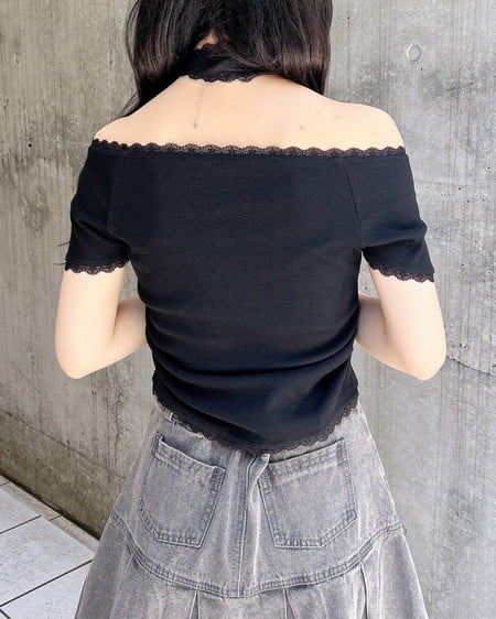 INGNI（イング） レースチョーカー付リブトップス ｸﾛ