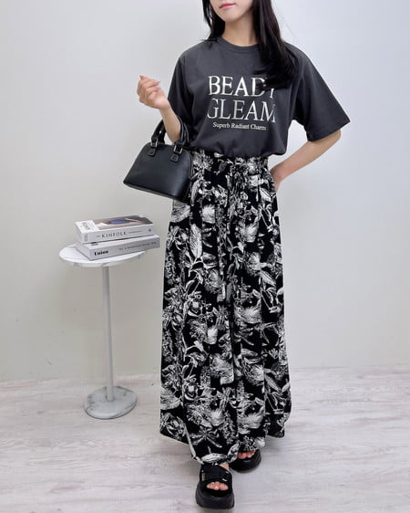 INGNI（イング） 箔プリントロゴTシャツ ﾁｬｺｰﾙｸﾞﾚｰ