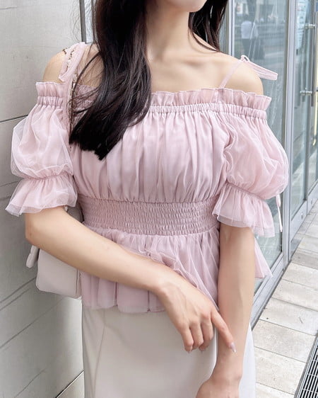 【7／1までの限定価格】肩リボンチュールオフショルブラウス