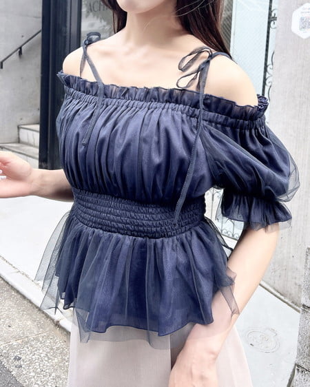 【7／1までの限定価格】肩リボンチュールオフショルブラウス