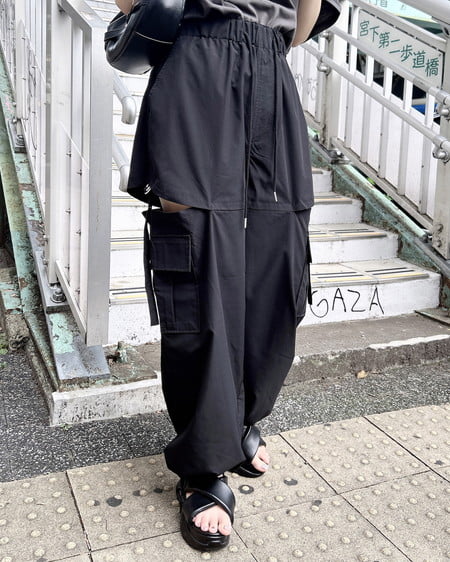 サイドスリットカーゴパンツ