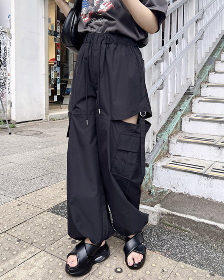 INGNI（イング） サイドスリットカーゴパンツ ｸﾛ
