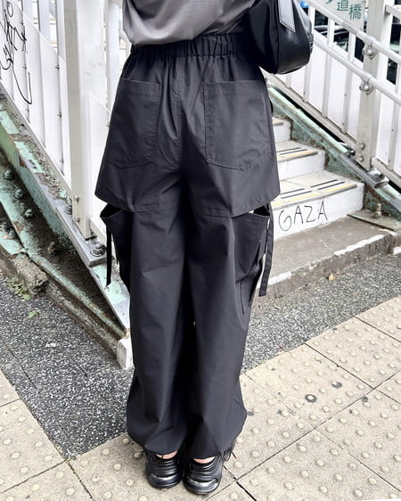 INGNI（イング） サイドスリットカーゴパンツ ｸﾛ