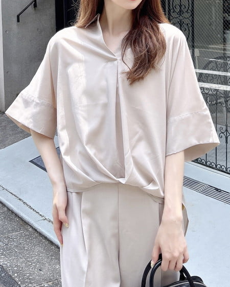 INGNI（イング） 裾タックスキッパーシャツ ﾍﾞｰｼﾞｭ
