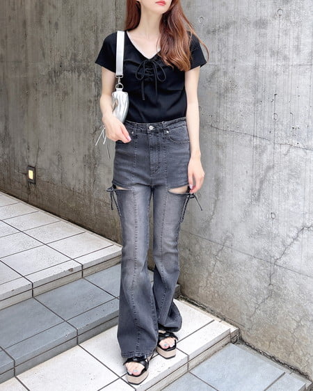 INGNI（イング） レース付フロントギャザーリボンリブトップス ｸﾛ