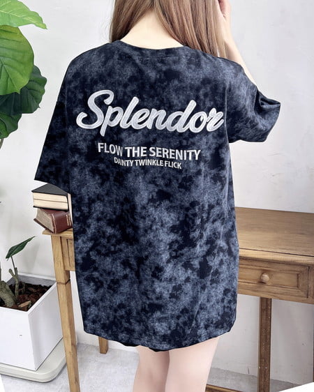 INGNI（イング） ムラ染めバック刺繍ロゴチュニックTシャツ ｸﾛ