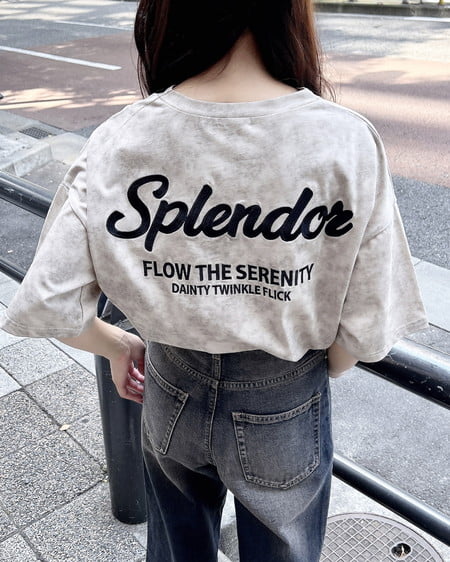 【7／29までの限定価格】ムラ染めバック刺繍ロゴチュニックTシャツ