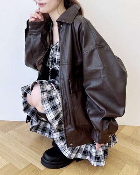 【WEB限定】フェイクレザーBIGブルゾン