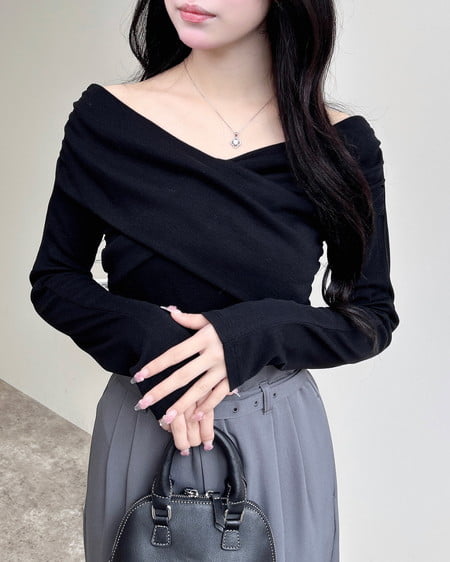 INGNI（イング） カシュクールトップス ｸﾛ
