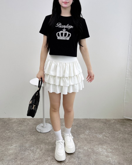 INGNI（イング） ラインストーンクラウンロゴTシャツ ｸﾛ
