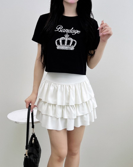 INGNI（イング） ラインストーンクラウンロゴTシャツ ｸﾛ