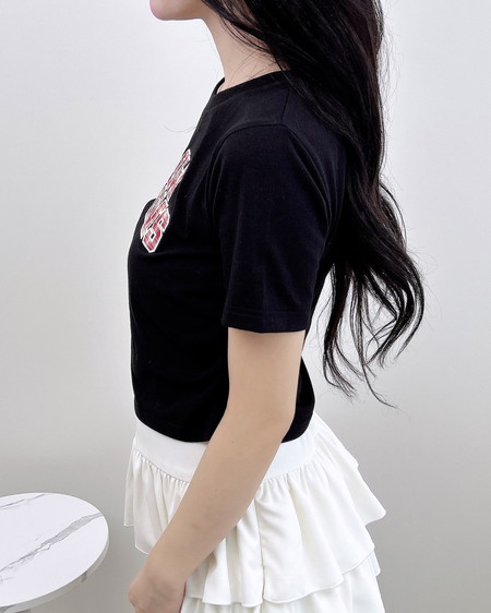 INGNI（イング） サイドギャザー貼付ロゴTシャツ ｸﾛ/ﾁｪｯｸ