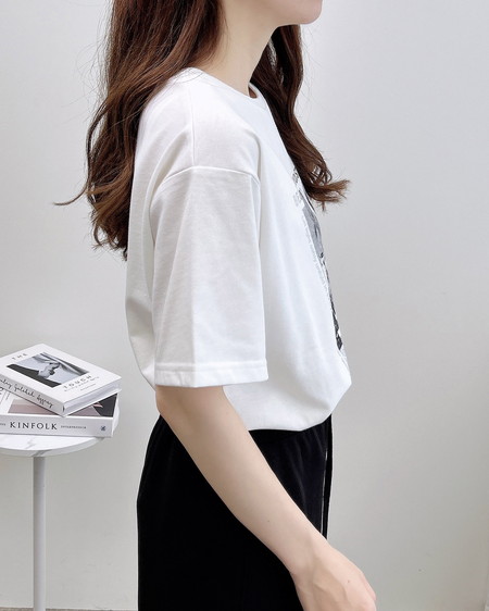 INGNI（イング） 転写箔プリントTシャツ ｵﾌﾎﾜｲﾄ/ｼﾙﾊﾞｰ