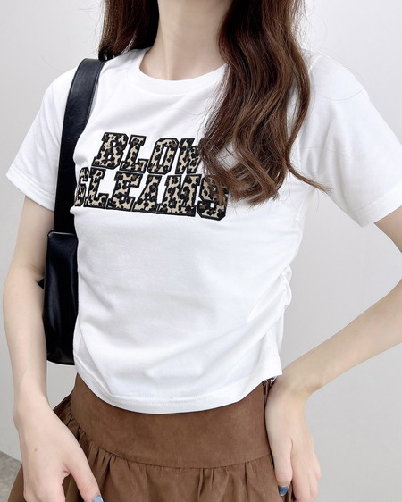 サイドギャザー貼付ロゴTシャツ