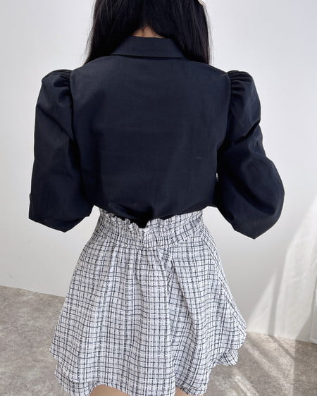 INGNI（イング） 胸刺繍ボウタイブラウス ｸﾛ