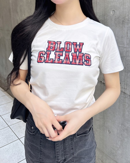 サイドギャザー貼付ロゴTシャツ
