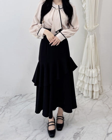 INGNI（イング） バックレースアップアシメスリットスカート ｸﾛ