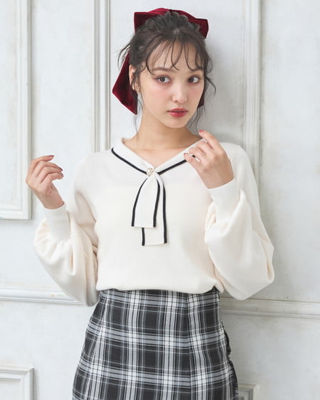 INGNI(イング) 【9／2までの限定価格】【WEB限定】ボウタイニット オフホワイト/クロ
