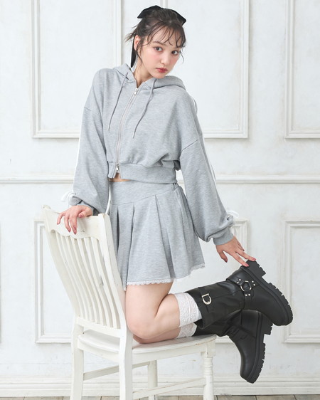 INGNI(イング) 【9／2までの限定価格】袖リボンショートスウェットジップパーカー