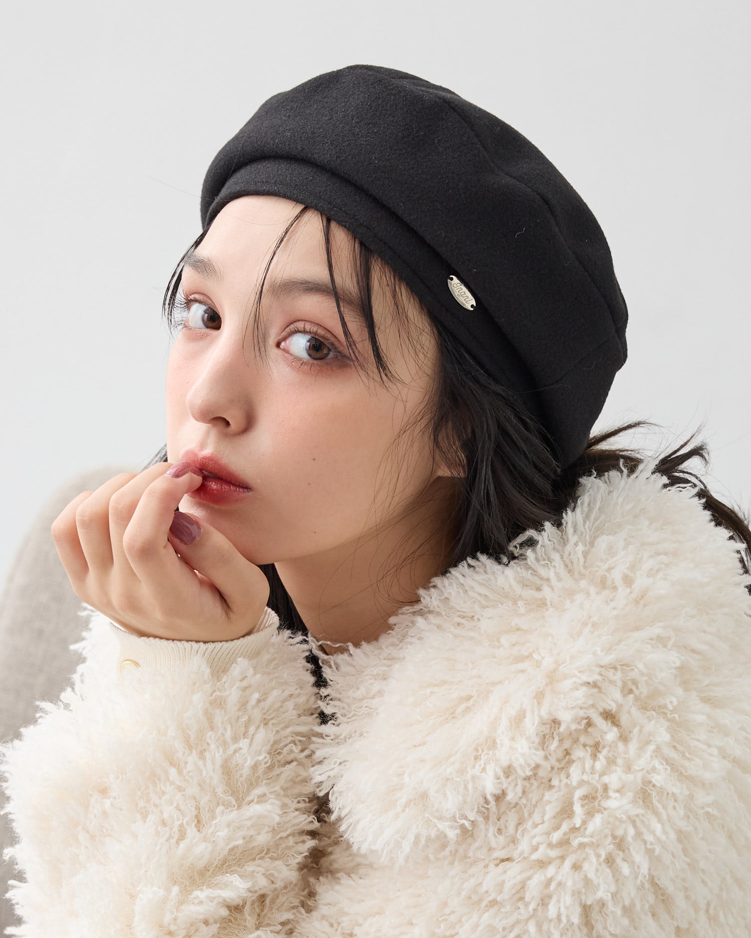 プレート付フェイクウールベレー