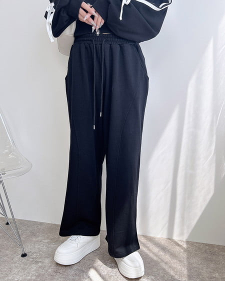 INGNI（イング） 切替スウェットパンツ ｸﾛ