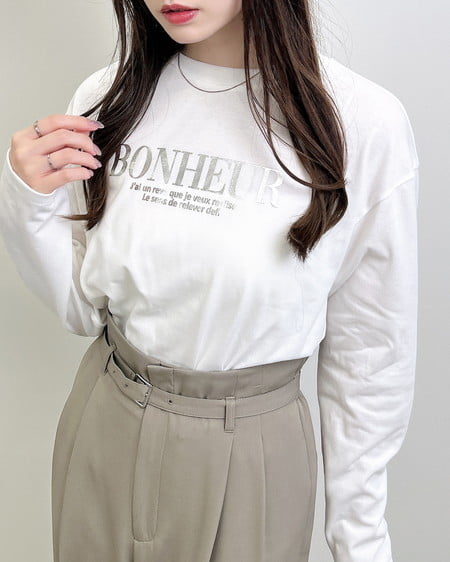 箔プリントロゴロングTシャツ