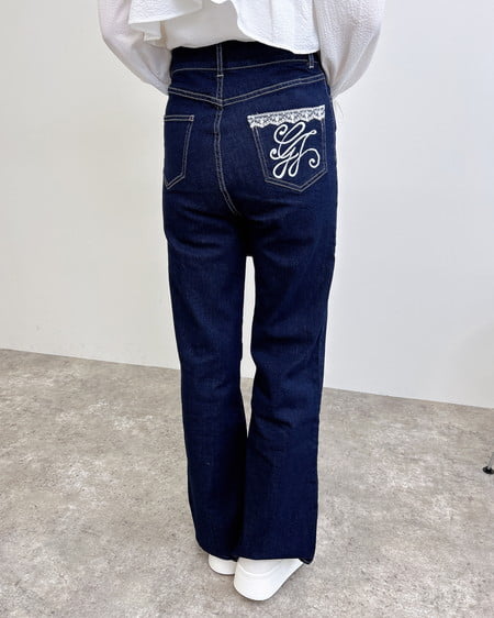 INGNI(イング) ポケット刺繍フレアデニムパンツ インディゴ