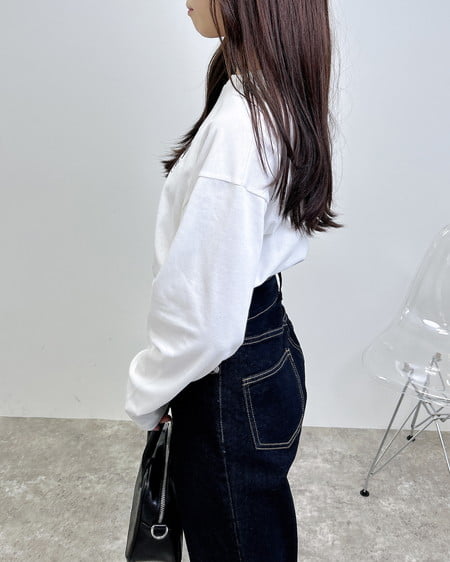 INGNI（イング） ニュースペーパープリントロングTシャツ ｵﾌﾎﾜｲﾄ